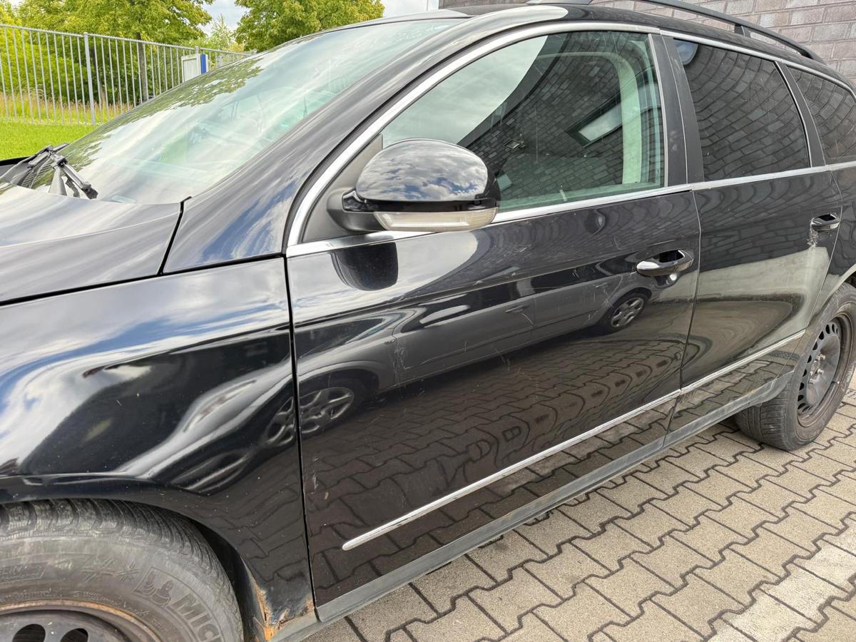 VW Passat 3C B6 original Tür vorn links L041 Brillantschwarz Rohbau BJ05